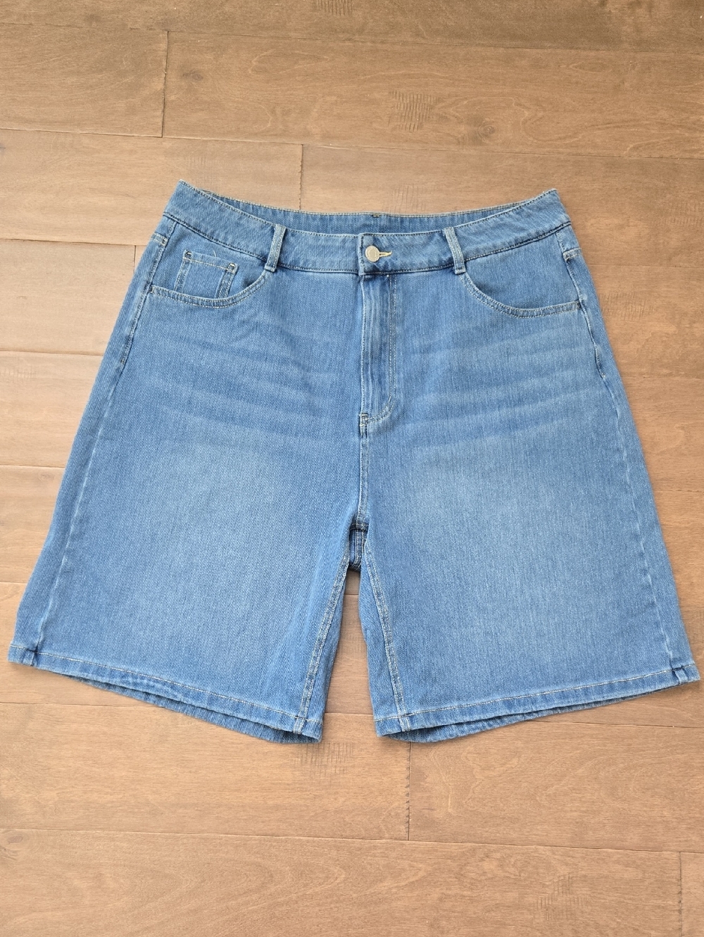 HALARA Casual Bermuda Shorts - XL